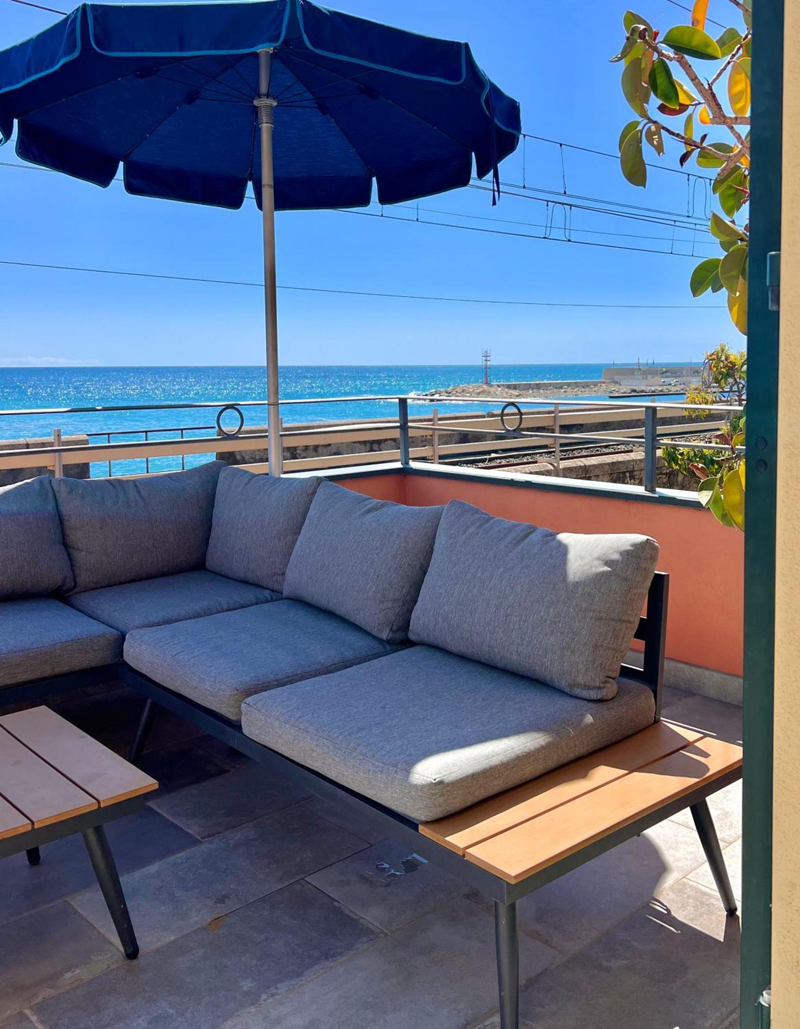 Acqua Di Mare Bed & Breakfast Bordighera Ngoại thất bức ảnh